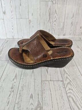 Born Sandals Womens 7 Chunky Thong Brown Leather Slide On Shoes